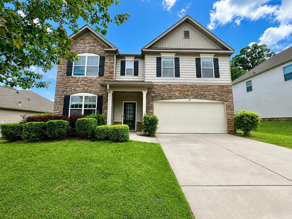 Property main image